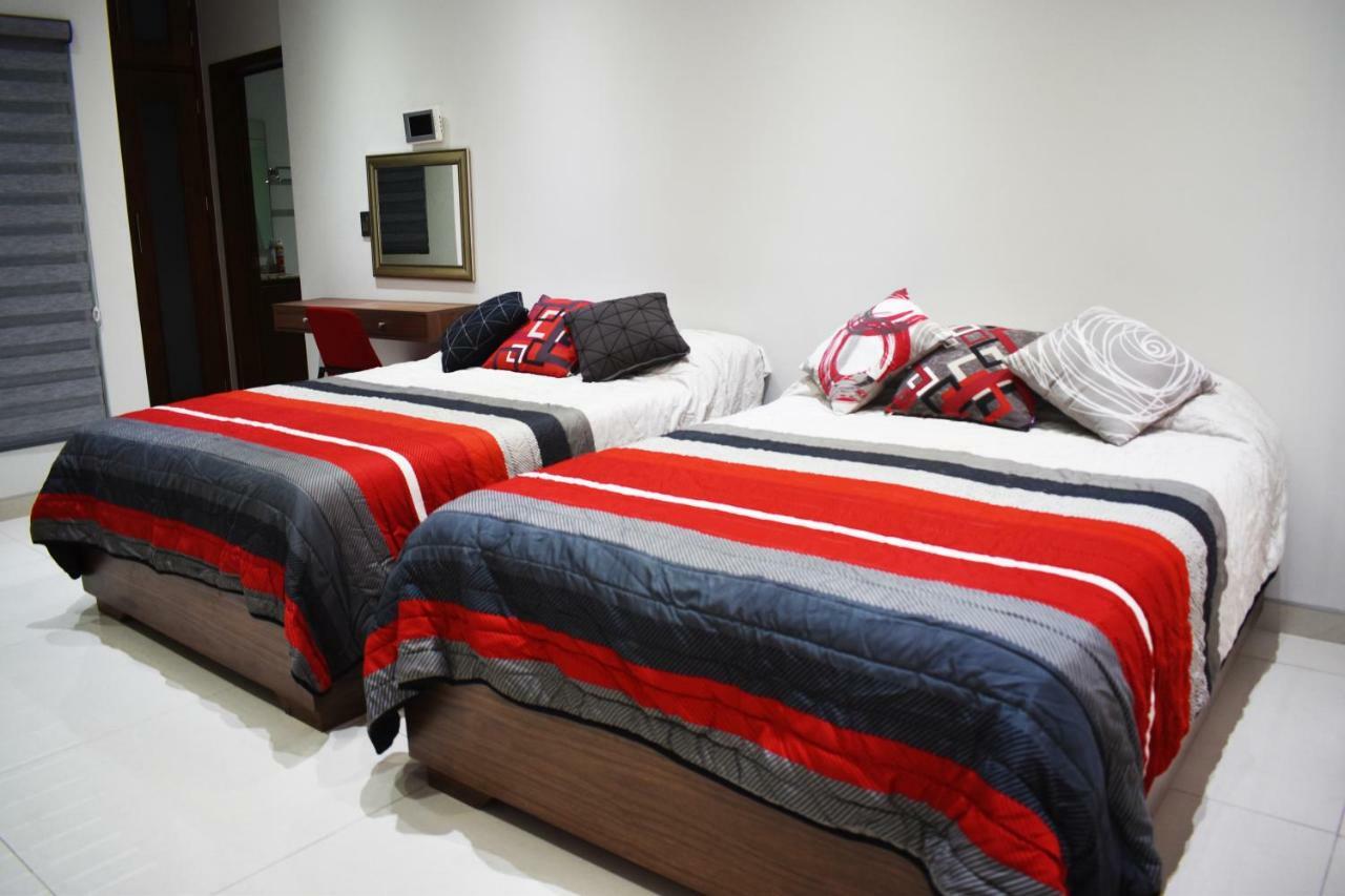 En El Centro 3 Hermoso Loft Familiar Ac Wifi 300 Mbps أوكدجوسلينس المظهر الخارجي الصورة